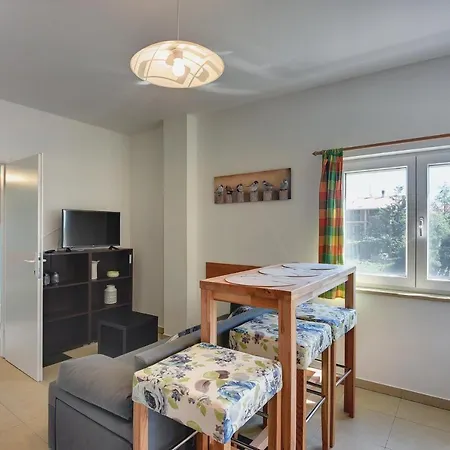 Universe Apartment